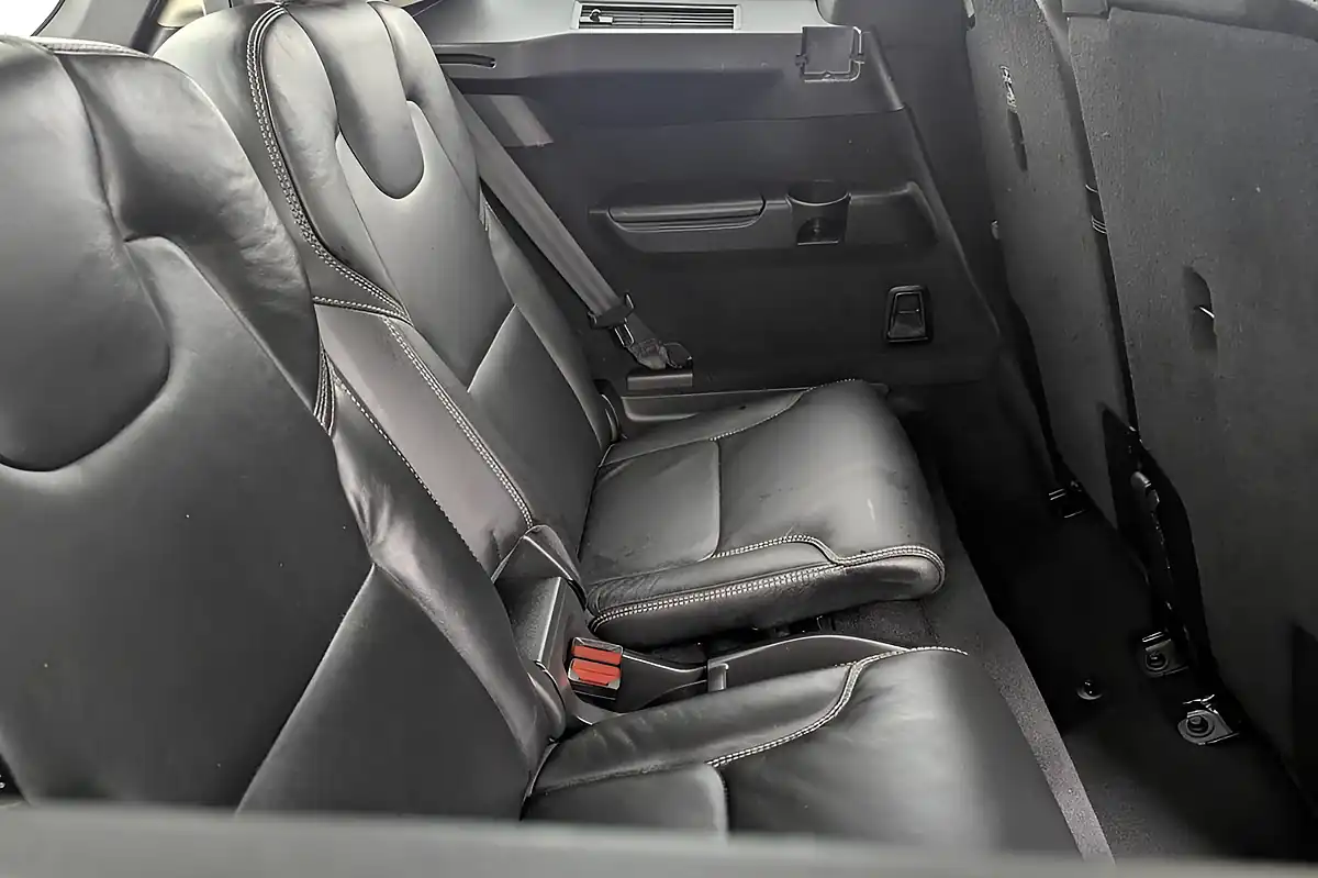 Used 2019 Volvo XC90 Momentum Pro Black - Interior and Exterior details 17