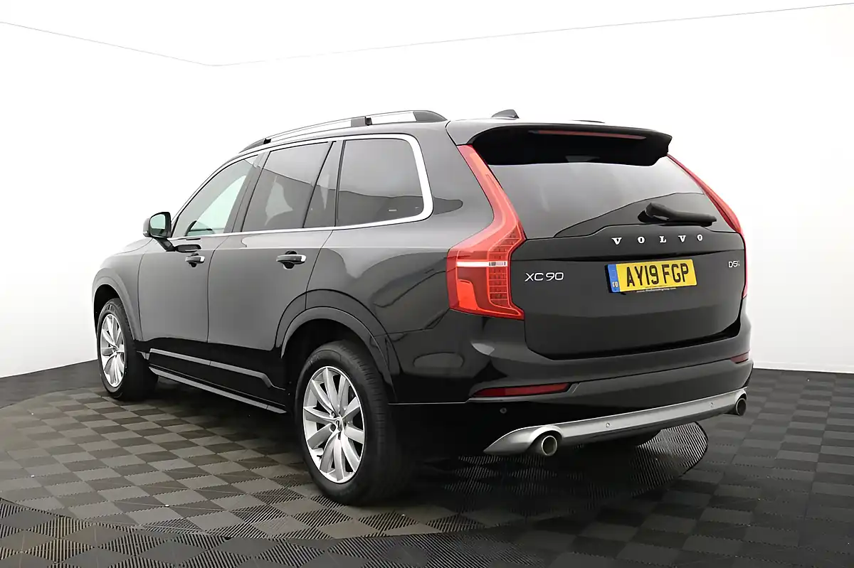 Used 2019 Volvo XC90 Momentum Pro Black - Interior and Exterior details 5
