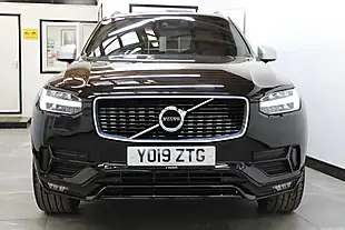 Used 2019 Volvo XC90 R-Design Black - Interior and Exterior details 4
