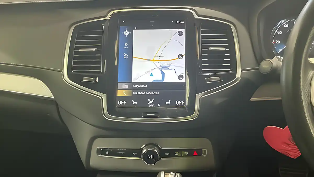 Used 2019 Volvo XC90 R-Design Grey - Interior and Exterior details 13
