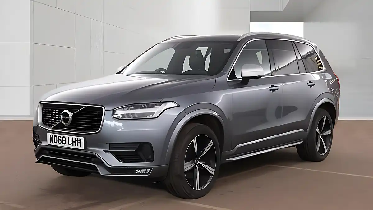 Used 2019 Volvo XC90 R-Design Grey - Interior and Exterior details 2