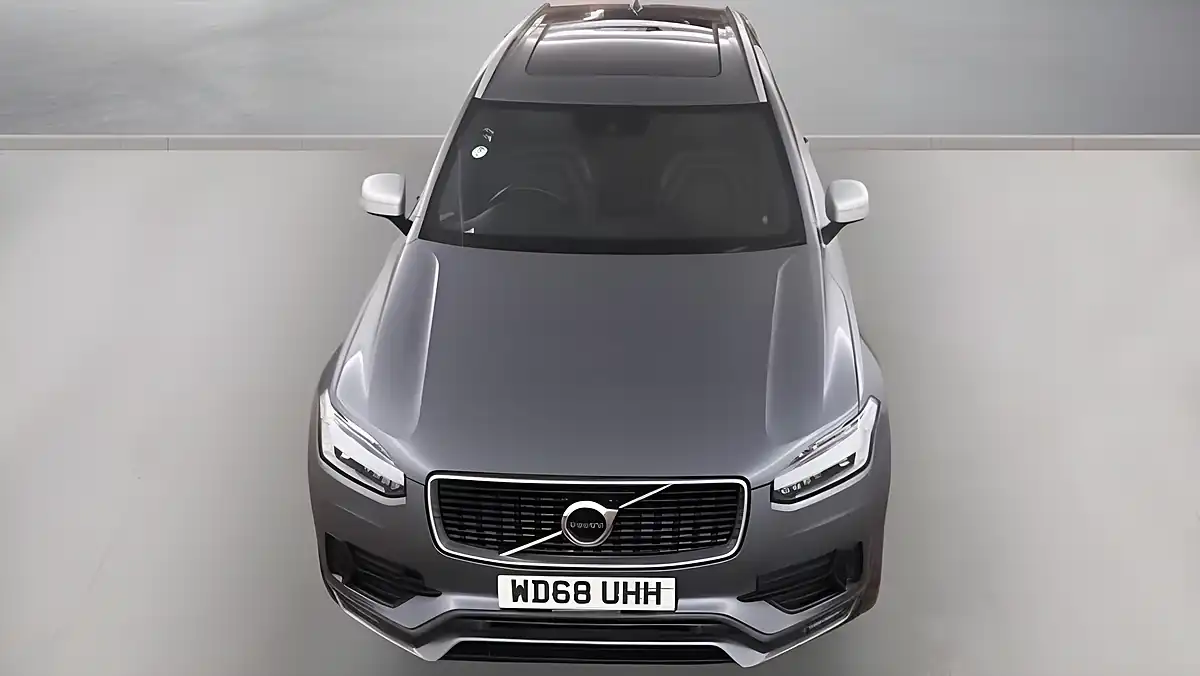 Used 2019 Volvo XC90 R-Design Grey - Interior and Exterior details 7