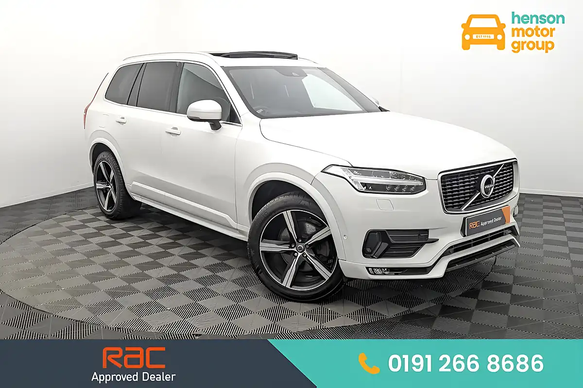 Used 2019 Volvo XC90 R-Design White - Front View