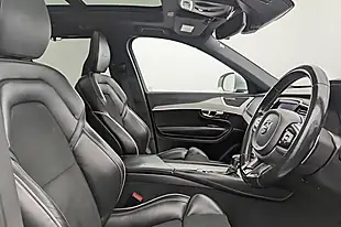Used 2019 Volvo XC90 R-Design White - Interior and Exterior details 2