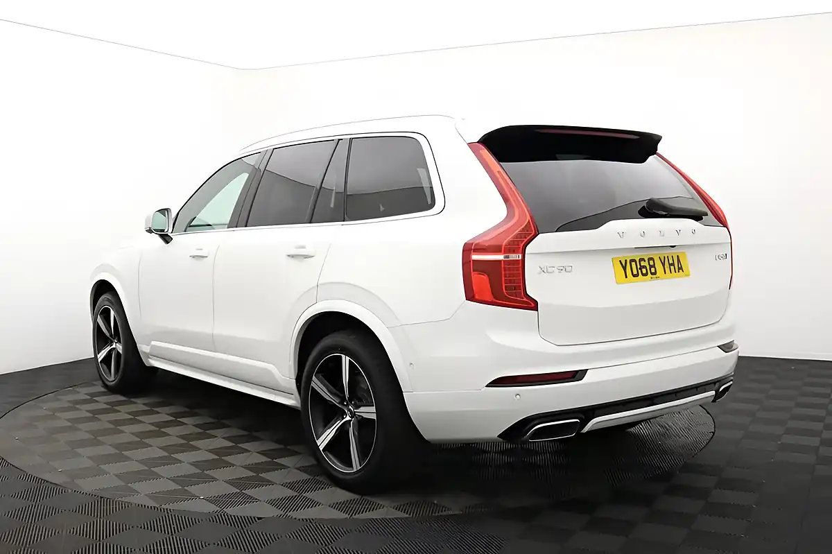 Used 2019 Volvo XC90 R-Design White - Interior and Exterior details 5