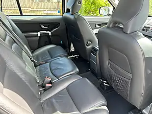 Used 2019 Volvo XC90 Silver - Interior and Exterior details 13