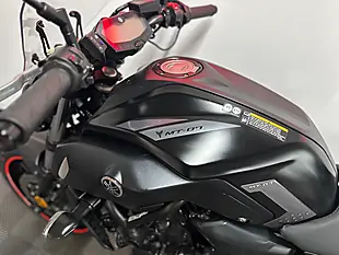 Used 2019 Yamaha MT-07 Abs Hyper-Naked Euro 4 Black - Interior and Exterior details 20