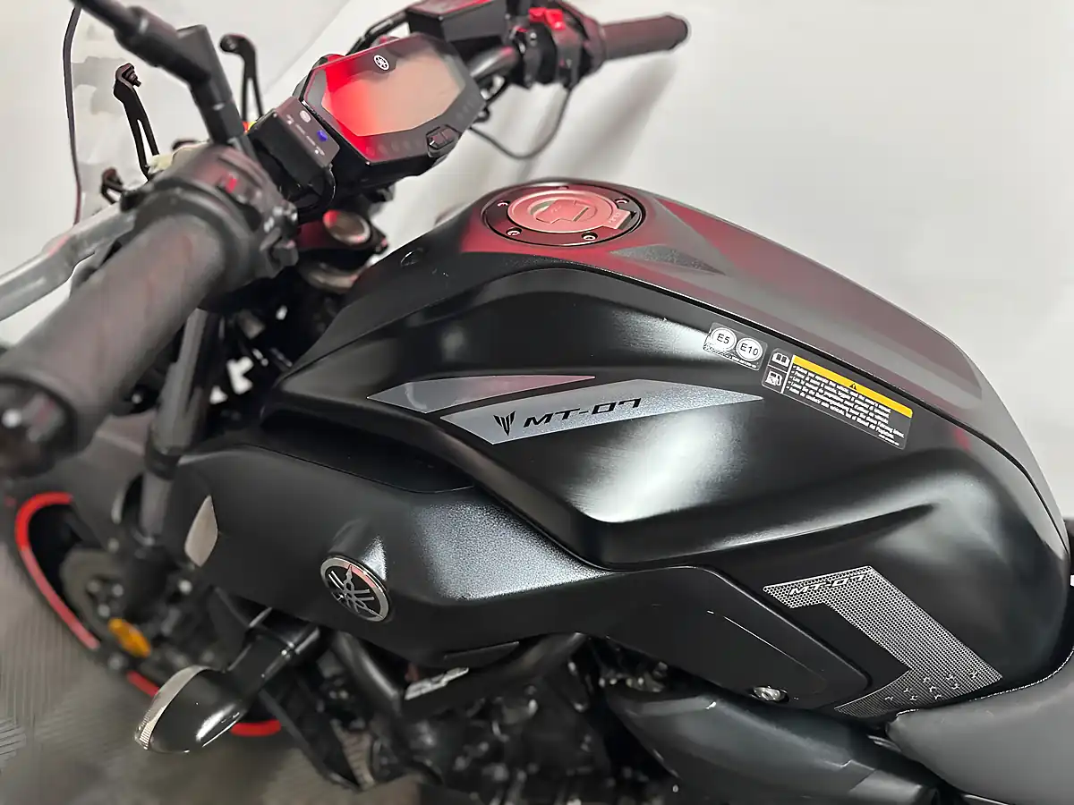 Used 2019 Yamaha MT-07 Abs Hyper-Naked Euro 4 Black - Interior and Exterior details 20
