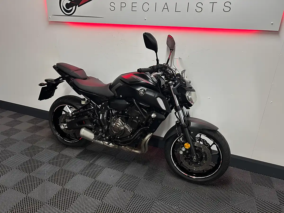 Used 2019 Yamaha MT-07 Abs Hyper-Naked Euro 4 Black - Interior and Exterior details 3