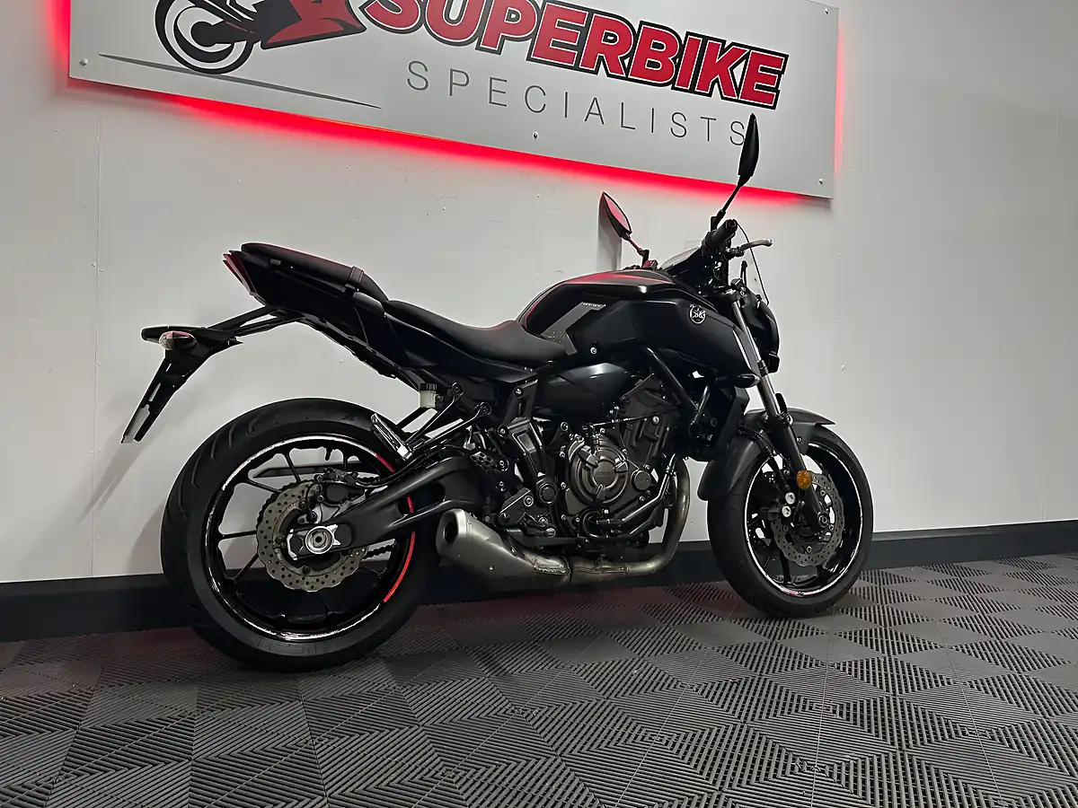 Used 2019 Yamaha MT-07 Abs Hyper-Naked Euro 4 Black - Interior and Exterior details 7