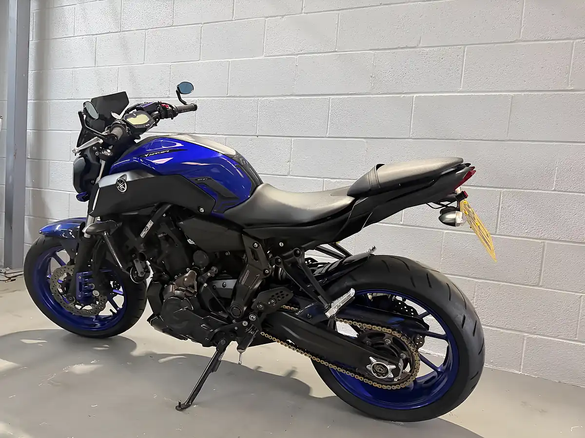Used 2019 Yamaha MT-07 Naked Abs Blue - Interior and Exterior details 14