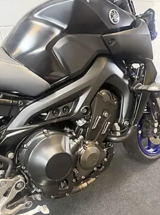 Used 2019 Yamaha MT-09 Naked Abs Black - Interior and Exterior details 10