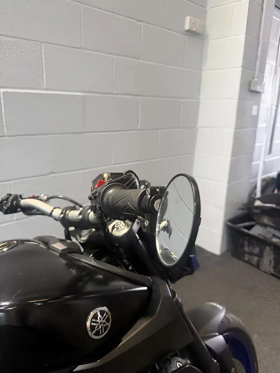 Used 2019 Yamaha MT-09 Naked Abs Black - Interior and Exterior details 13