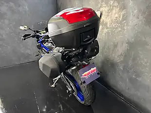 Used 2019 Yamaha MT-10 Touring Blue - Interior and Exterior details 20