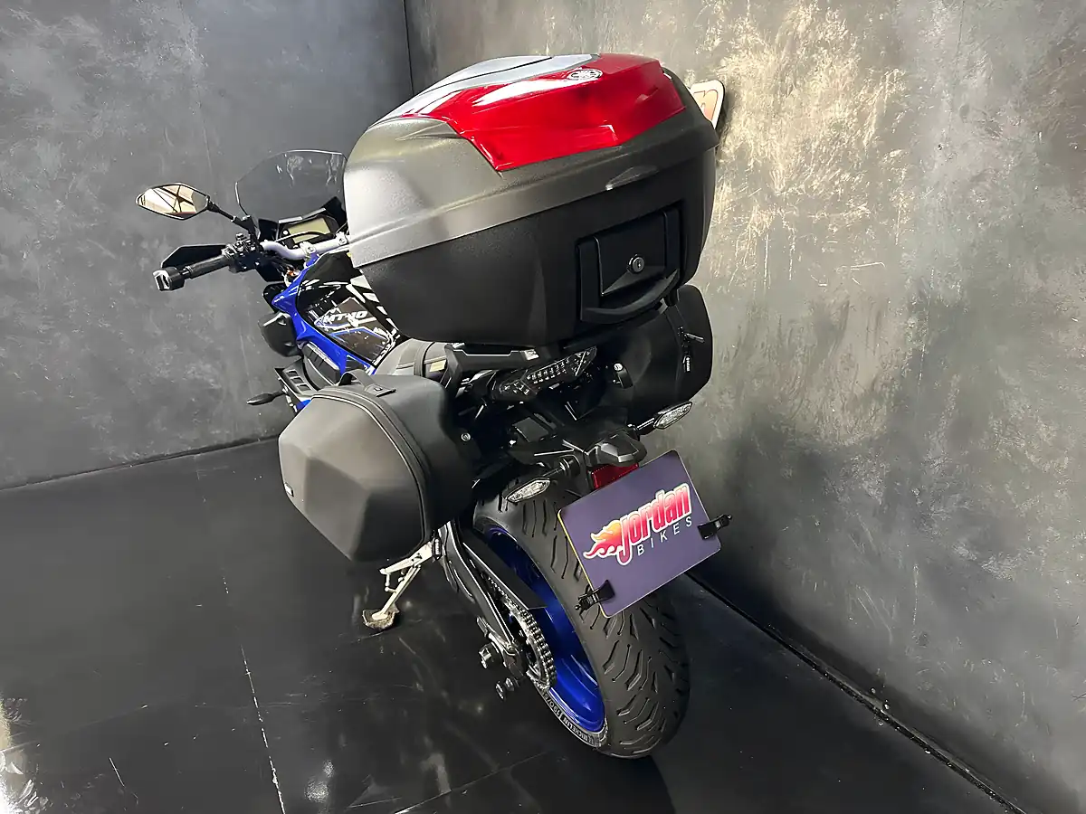 Used 2019 Yamaha MT-10 Touring Blue - Interior and Exterior details 20