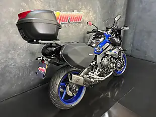 Used 2019 Yamaha MT-10 Touring Blue - Interior and Exterior details 6