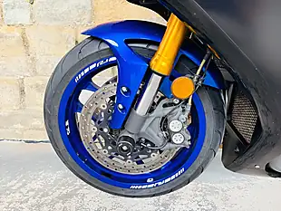 Used 2019 Yamaha R1 Abs Blue - Interior and Exterior details 14