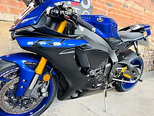 Used 2019 Yamaha R1 Abs Blue - Interior and Exterior details 15