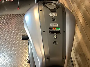 Used 2019 Yamaha Xs Grey - Interior and Exterior details 11
