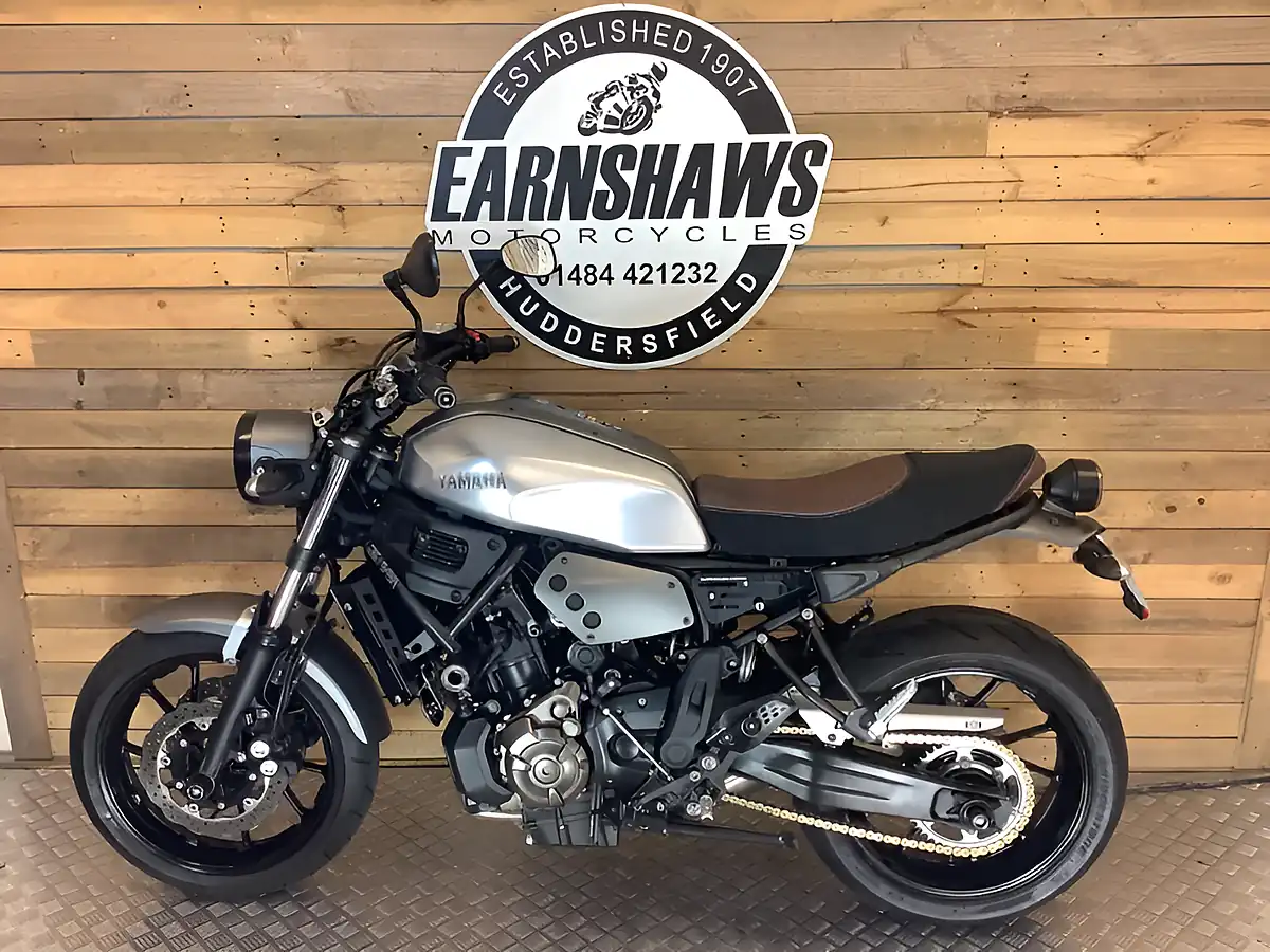 Used 2019 Yamaha Xs Grey - Interior and Exterior details 2