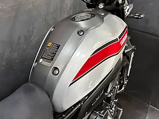 Used 2019 Yamaha XSR900 Sport Heritage Grey - Interior and Exterior details 18