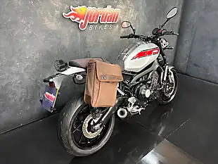 Used 2019 Yamaha XSR900 Sport Heritage Grey - Interior and Exterior details 6