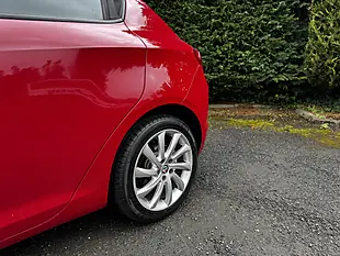 Used 2020 Alfa Romeo Giulietta Super Red - Interior and Exterior details 11