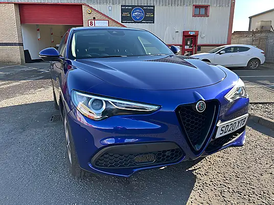 2020 Alfa Romeo Stelvio 2.0T Sprint Q4