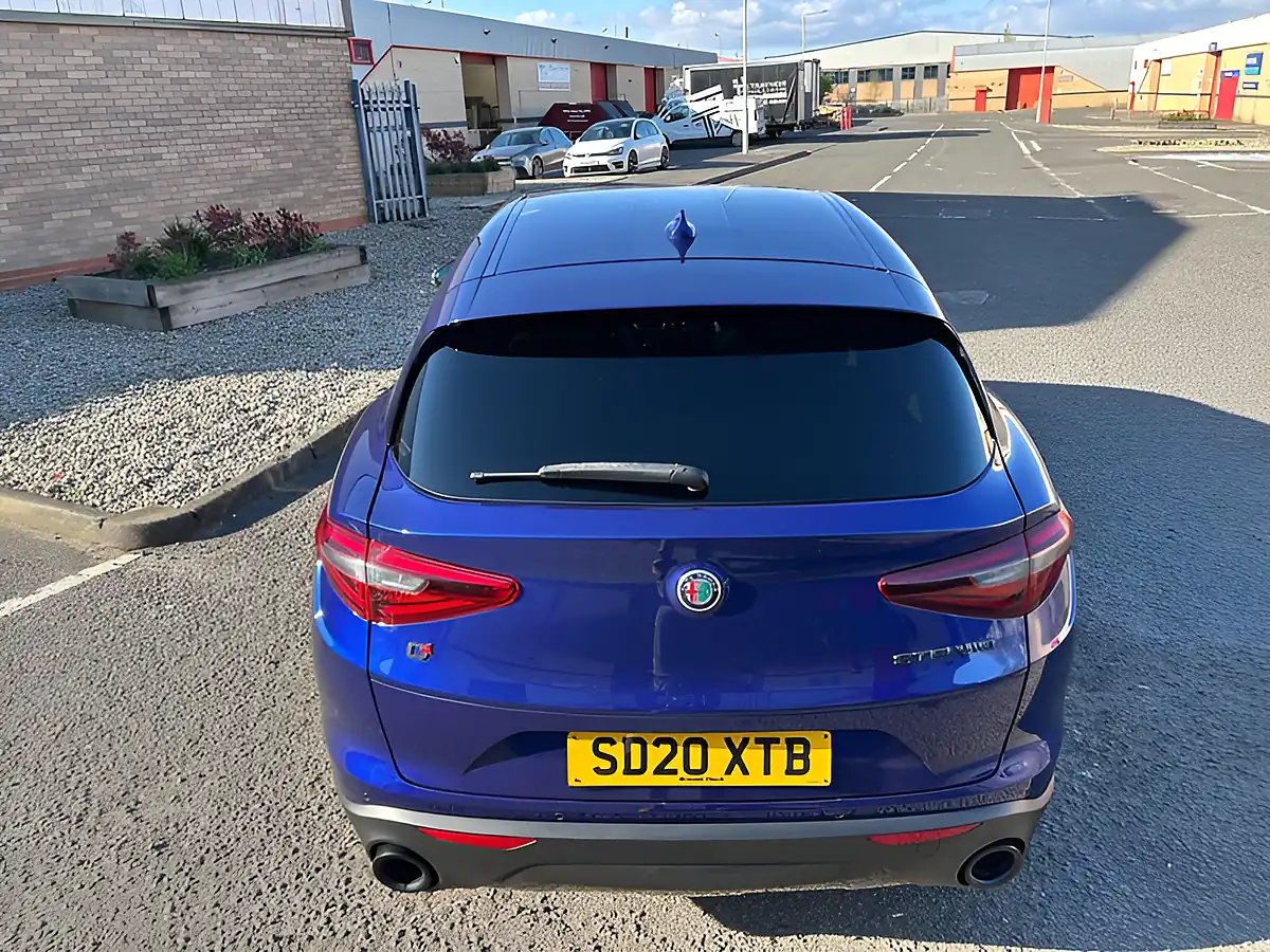 Used 2020 Alfa Romeo Stelvio Sprint Blue - Interior and Exterior details 12