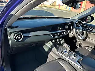 Used 2020 Alfa Romeo Stelvio Sprint Blue - Interior and Exterior details 17