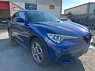 Used 2020 Alfa Romeo Stelvio Sprint Blue - Interior and Exterior details 2