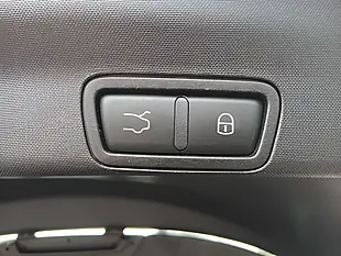 Used 2020 Alfa Romeo Stelvio Super Blue - Interior and Exterior details 13