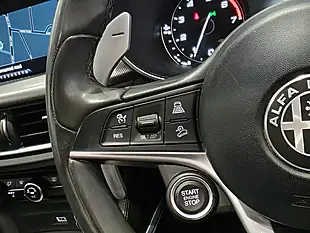 Used 2020 Alfa Romeo Stelvio Ti Blue - Interior and Exterior details 10