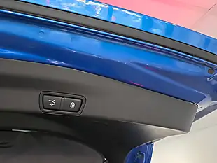 Used 2020 Alfa Romeo Stelvio Ti Blue - Interior and Exterior details 12