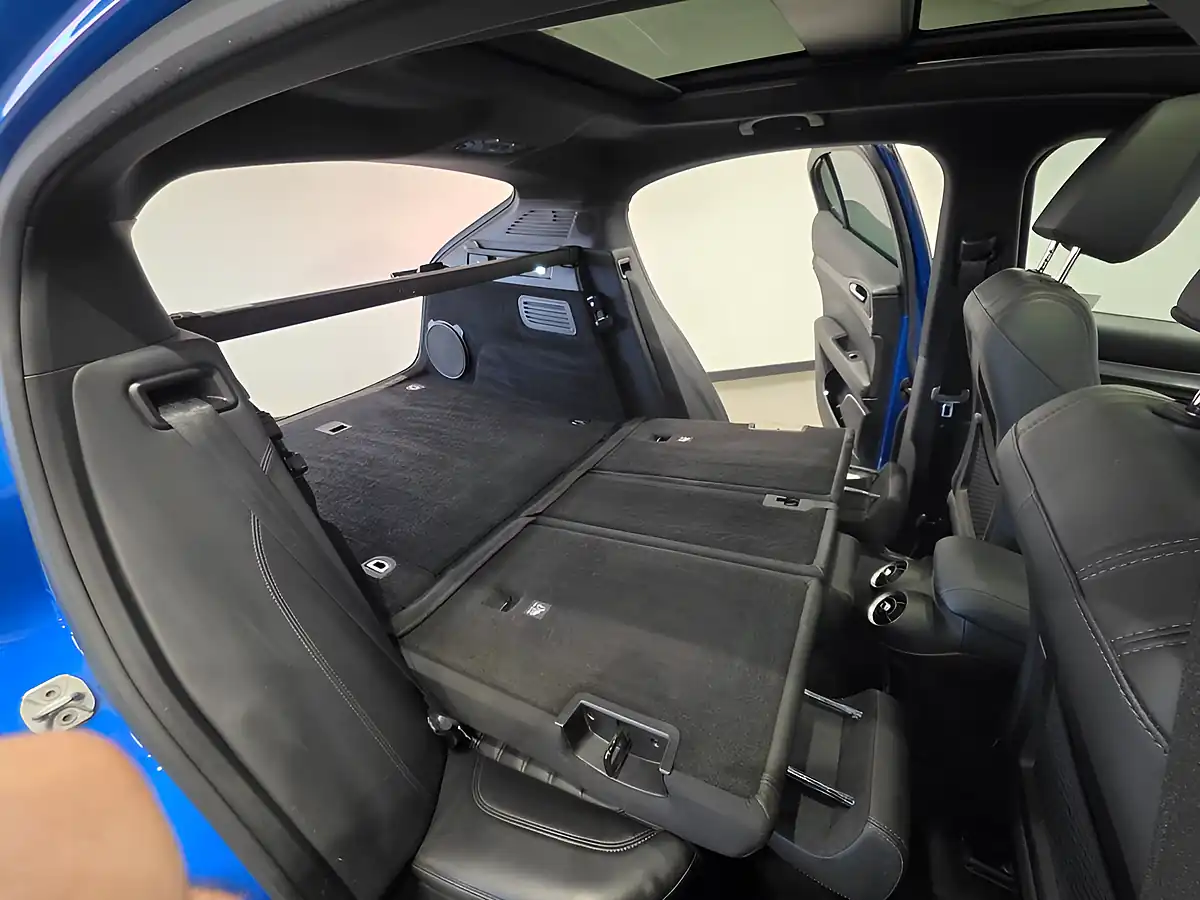 Used 2020 Alfa Romeo Stelvio Ti Blue - Interior and Exterior details 19
