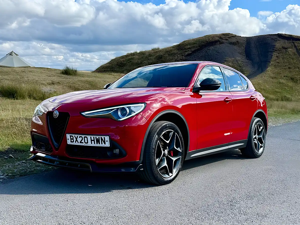 Used 2020 Alfa Romeo Stelvio Ti Red - Interior and Exterior details 15