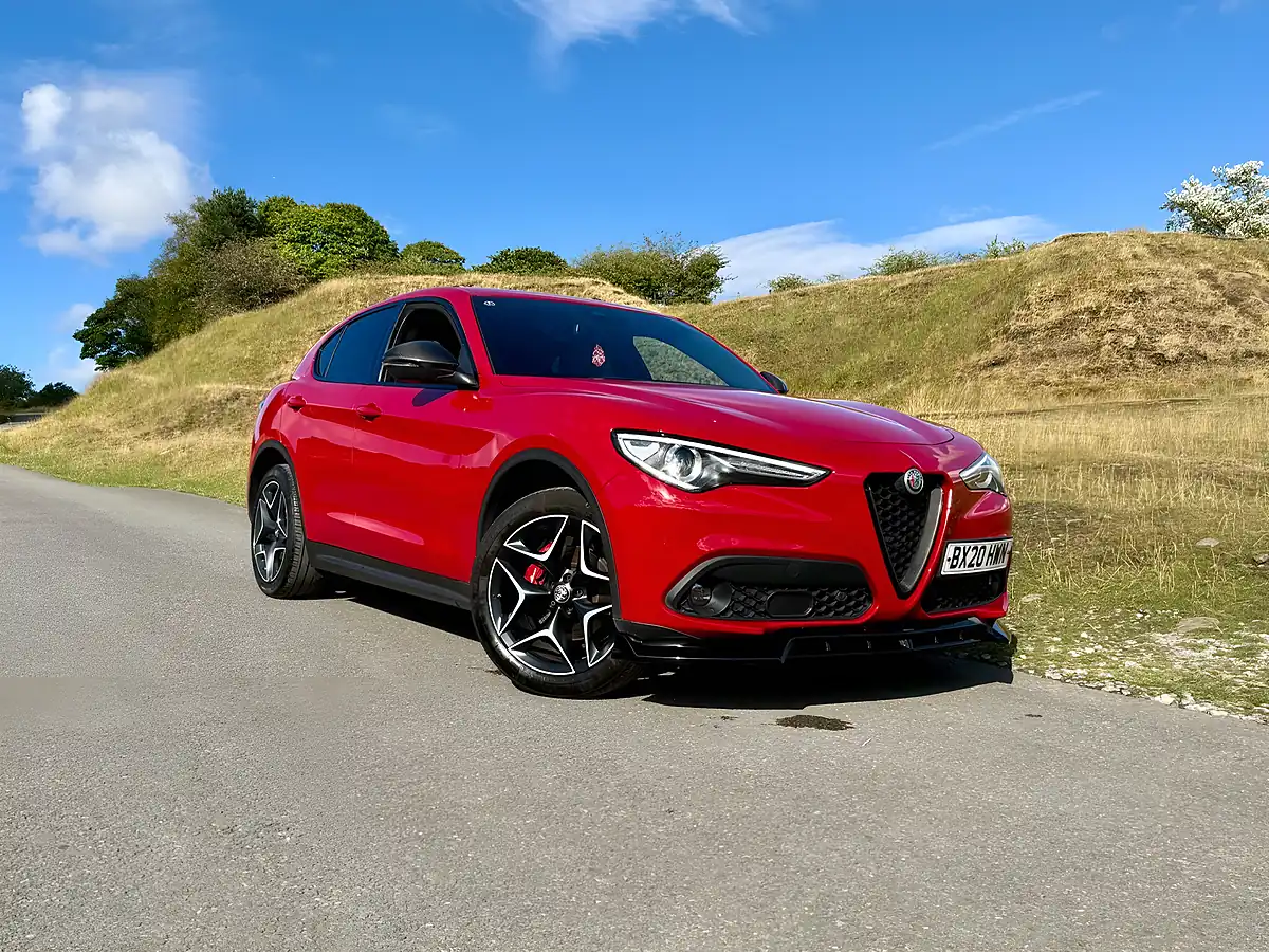 Used 2020 Alfa Romeo Stelvio Ti Red - Interior and Exterior details 5