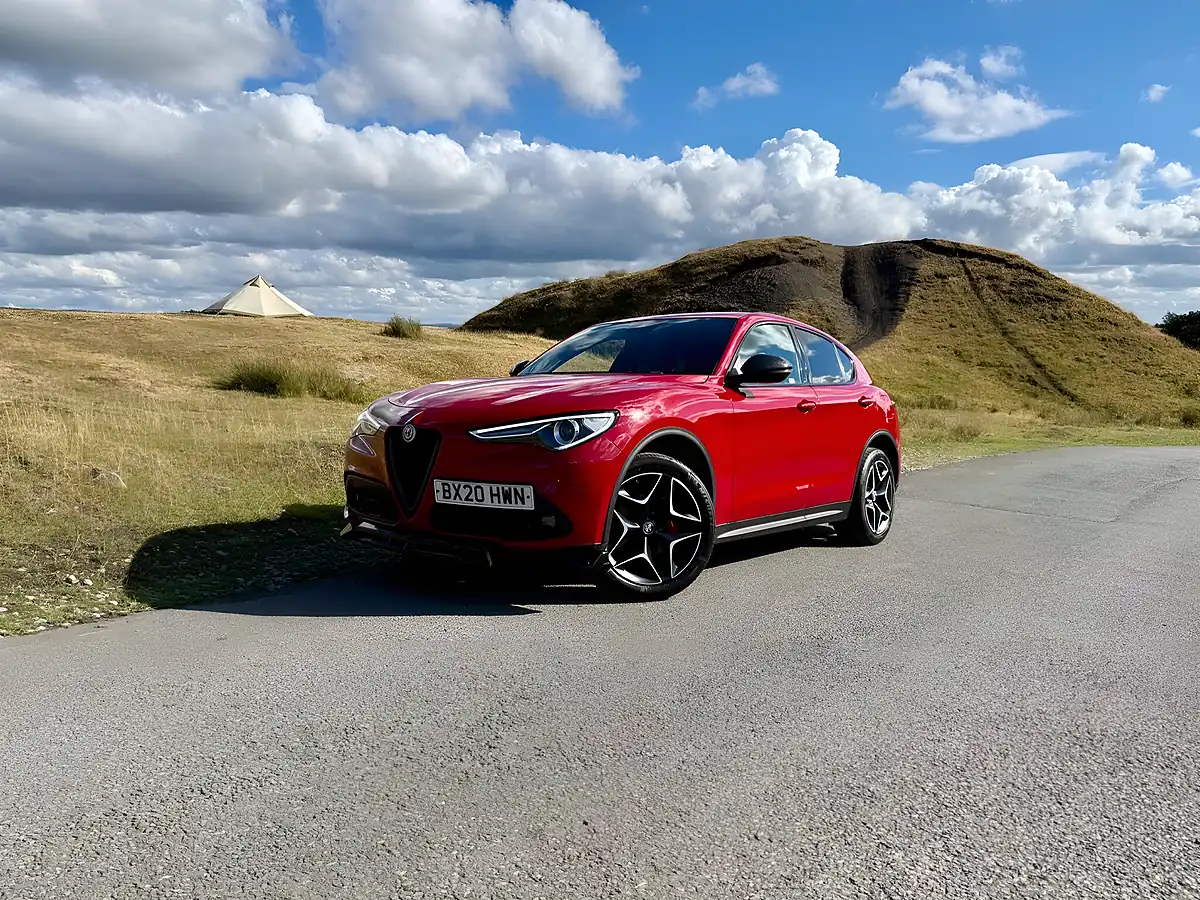 Used 2020 Alfa Romeo Stelvio Ti Red - Interior and Exterior details 6