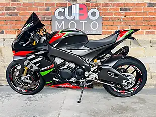 Used 2020 Aprilia Rsv4 1100 Factory Black - Interior and Exterior details 11