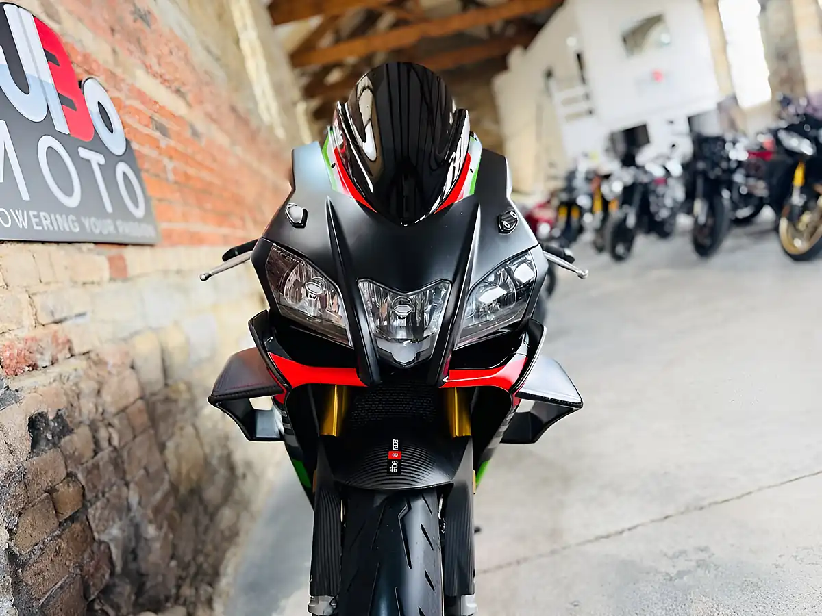 Used 2020 Aprilia Rsv4 1100 Factory Black - Interior and Exterior details 19