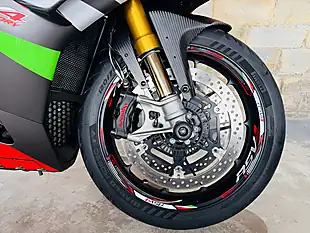 Used 2020 Aprilia Rsv4 1100 Factory Black - Interior and Exterior details 5