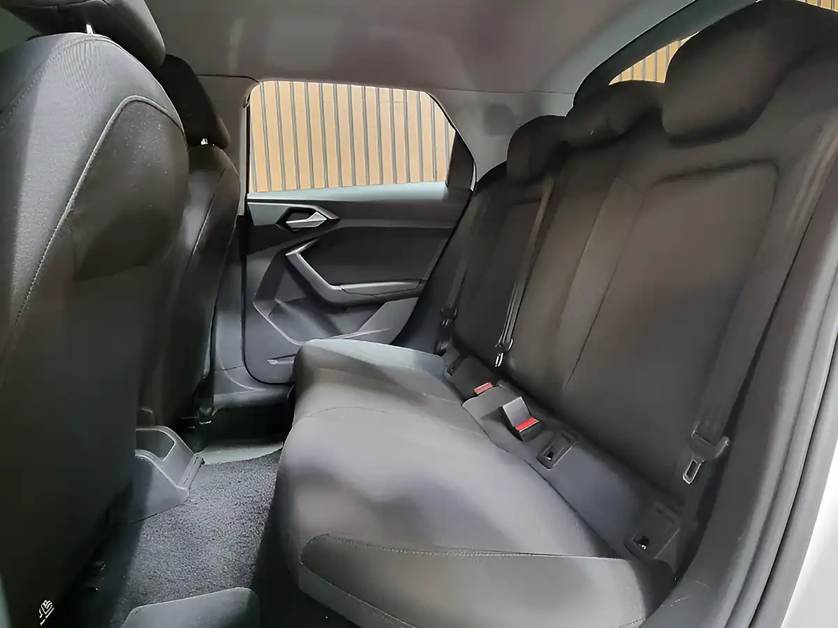 Used 2020 Audi A1 Technik White - Interior and Exterior details 19
