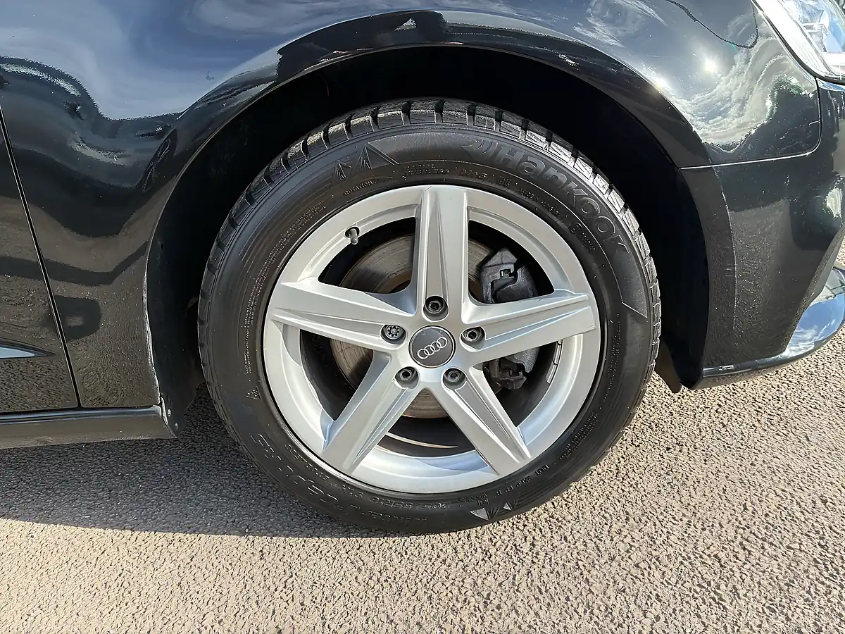 Used 2020 Audi A3 Se Technik Black - Interior and Exterior details 15