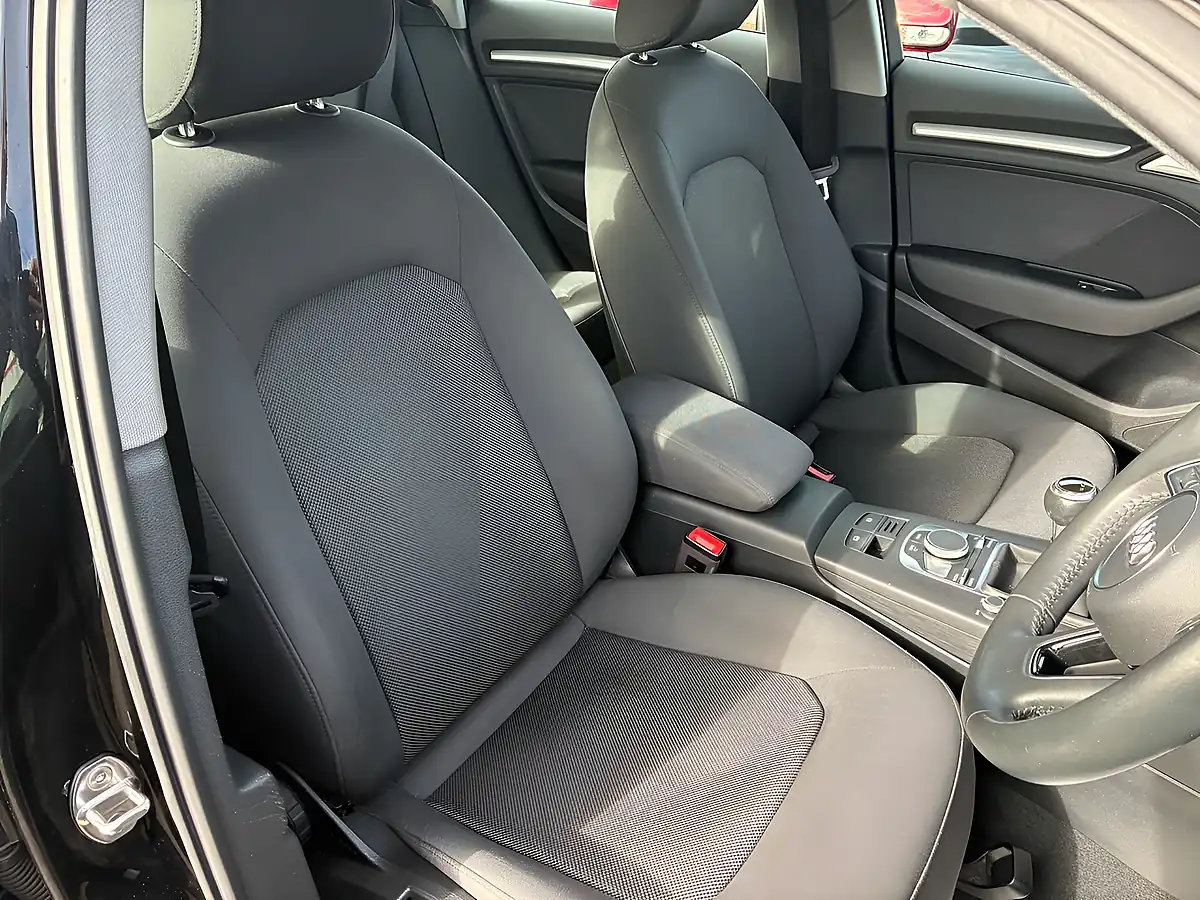 Used 2020 Audi A3 Se Technik Black - Interior and Exterior details 6