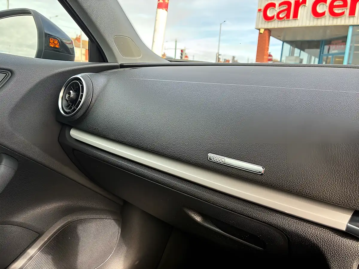 Used 2020 Audi A3 Se Technik Black - Interior and Exterior details 9