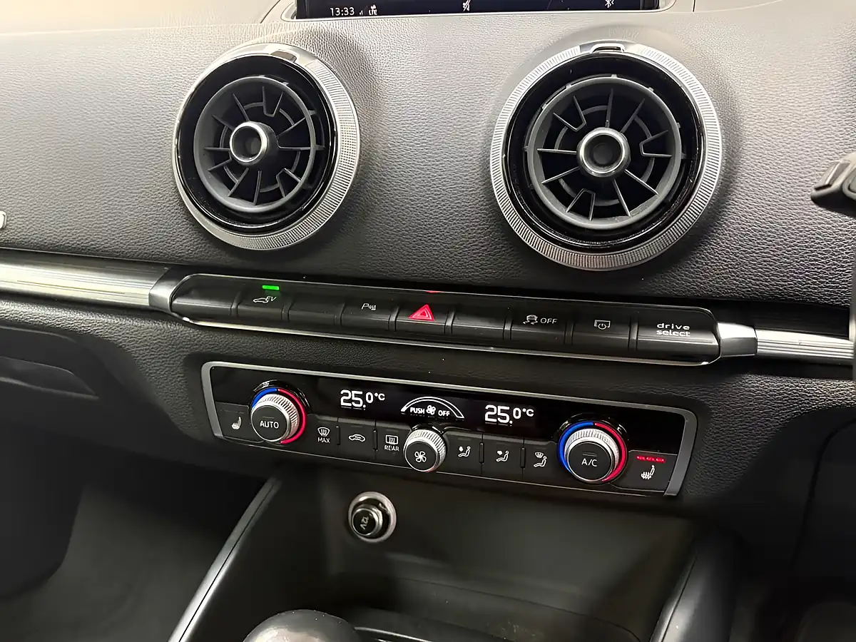 Used 2020 Audi A3 Sportback Silver - Interior and Exterior details 18
