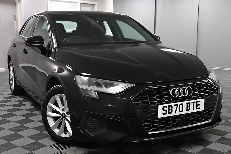 Used 2020 Audi A3 Technik Brilliant Black - Interior and Exterior details 11