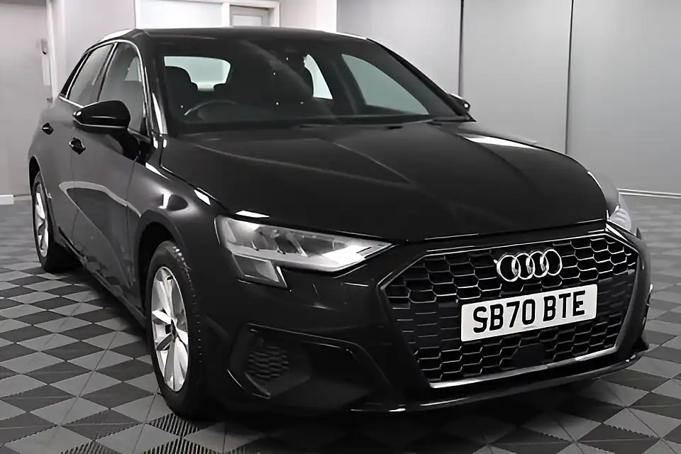 Used 2020 Audi A3 Technik Brilliant Black - Interior and Exterior details 16
