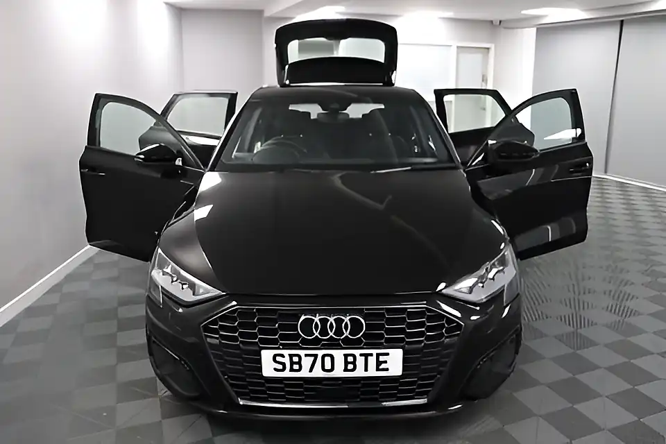 Used 2020 Audi A3 Technik Brilliant Black - Interior and Exterior details 6