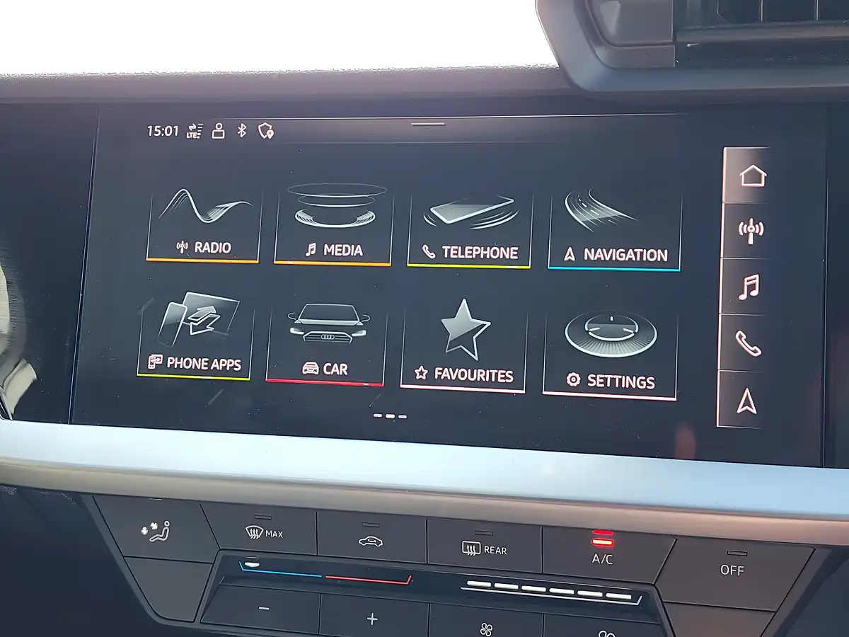 Used 2020 Audi A3 Technik White - Interior and Exterior details 11